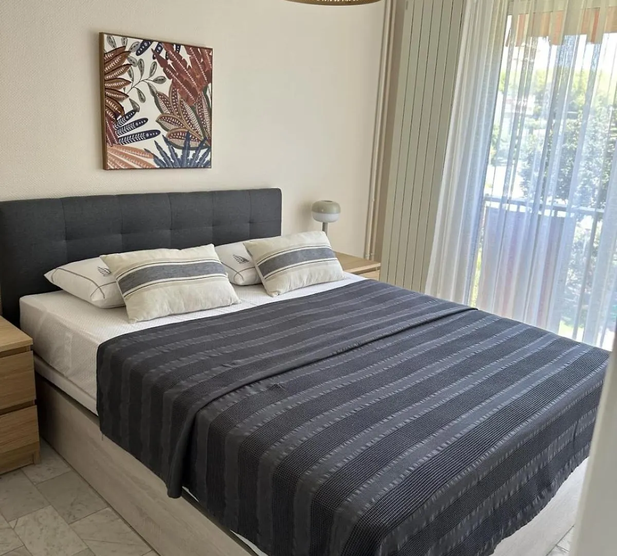 Cozy Flat With Pool And Balcony Apartment Antibes